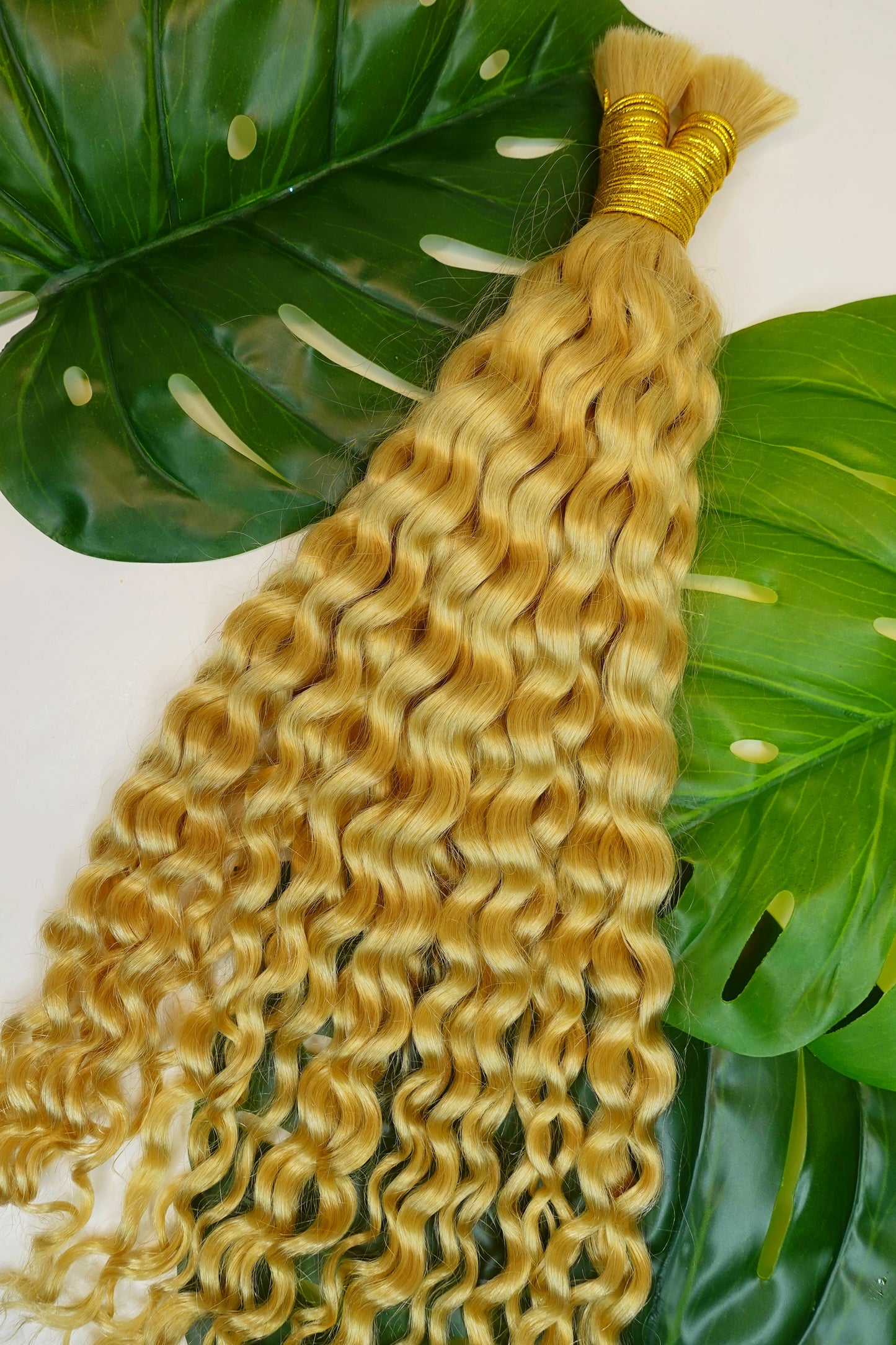 Bella Curl 16"