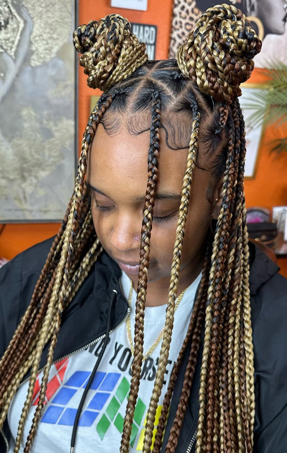 Medium Knotless