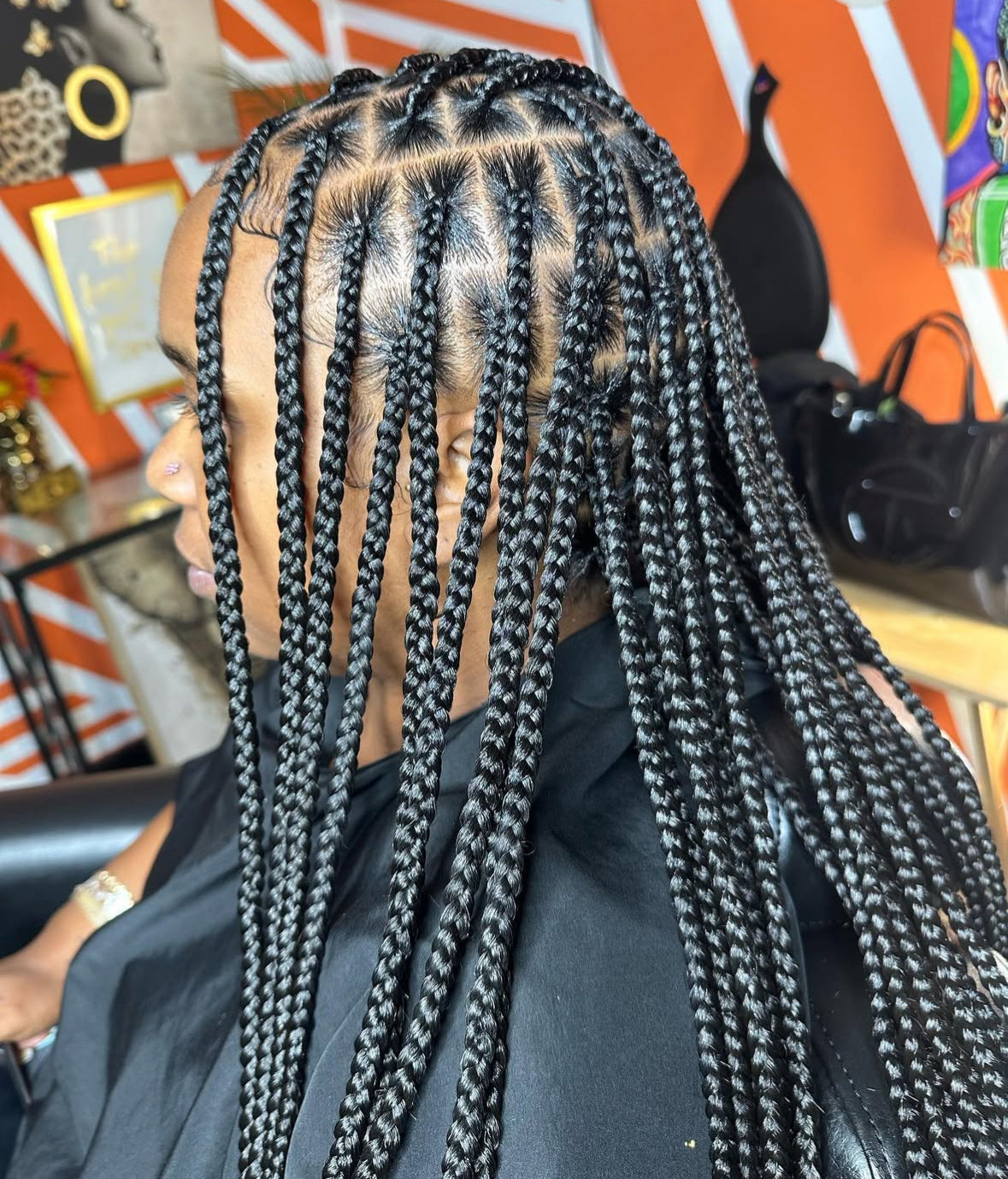 Medium Knotless